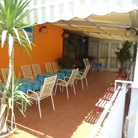 Castellani Otel 2*